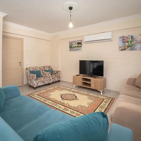Comfortable With Balcony In Apartamento *